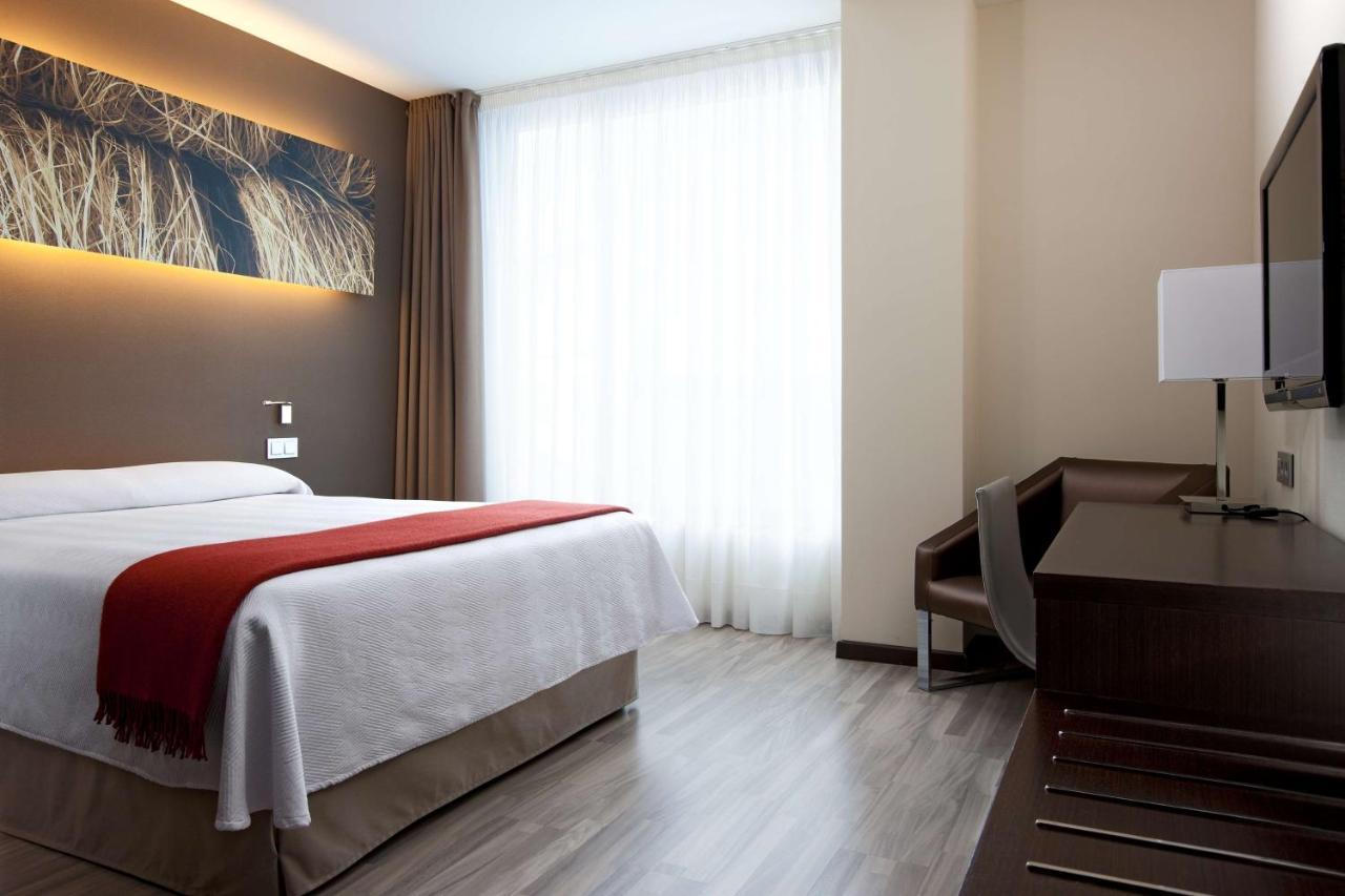 Nh Barcelona Diagonal Center Hotel Eksteriør billede
